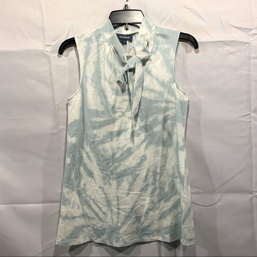 Tie-dye knit top